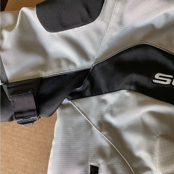 Scorpion Rash Motorcycle Jacket - Picture 5 of 6